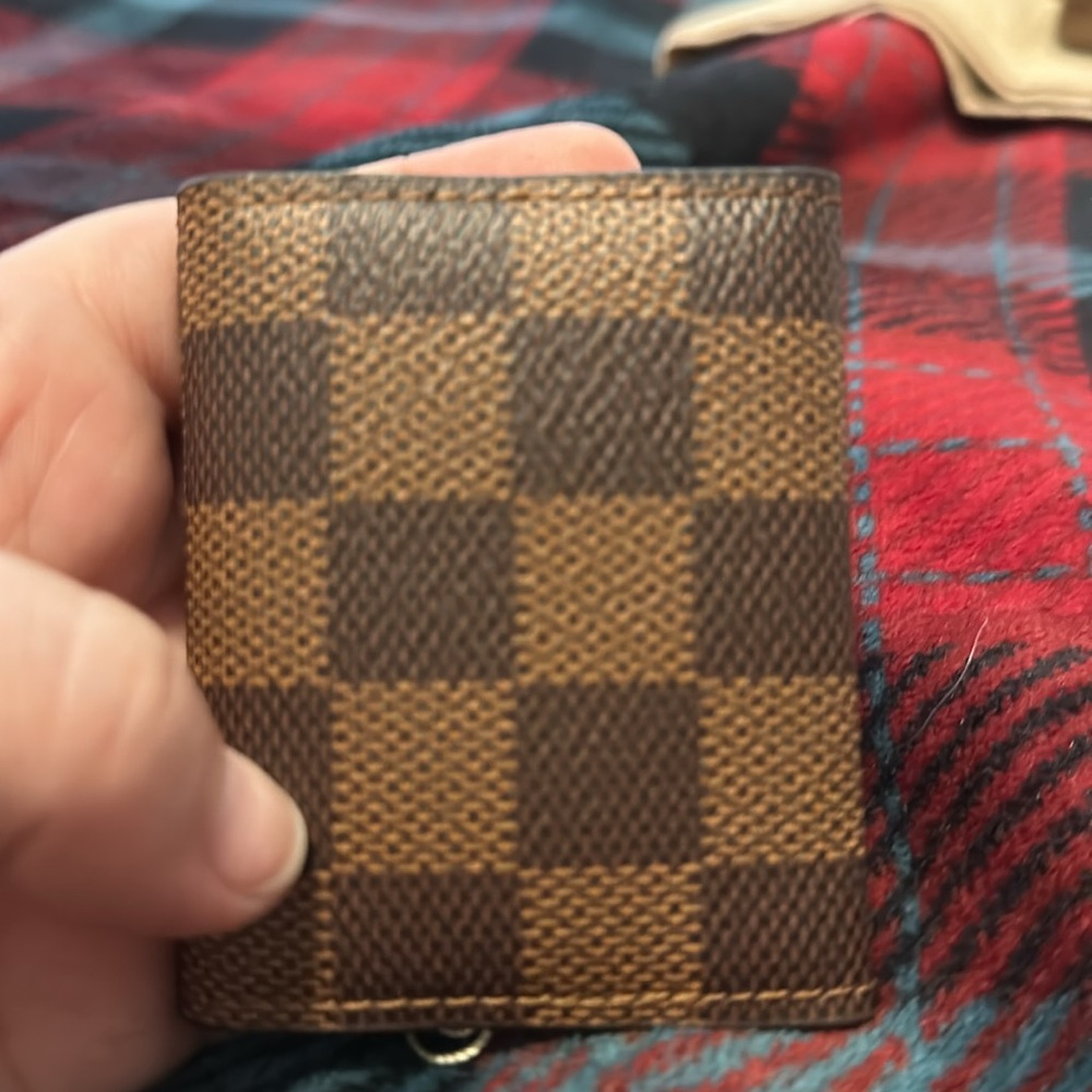 Louis Vuitton Cuff Links with box! - Picture 4 of 11